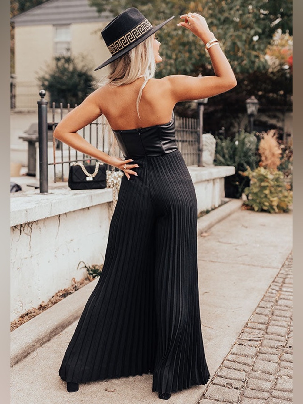 NWT DO+BE Strapless Wide Leg Pleated Black Jumpsuit Romper Women’s Medium - Picture 3 of 9